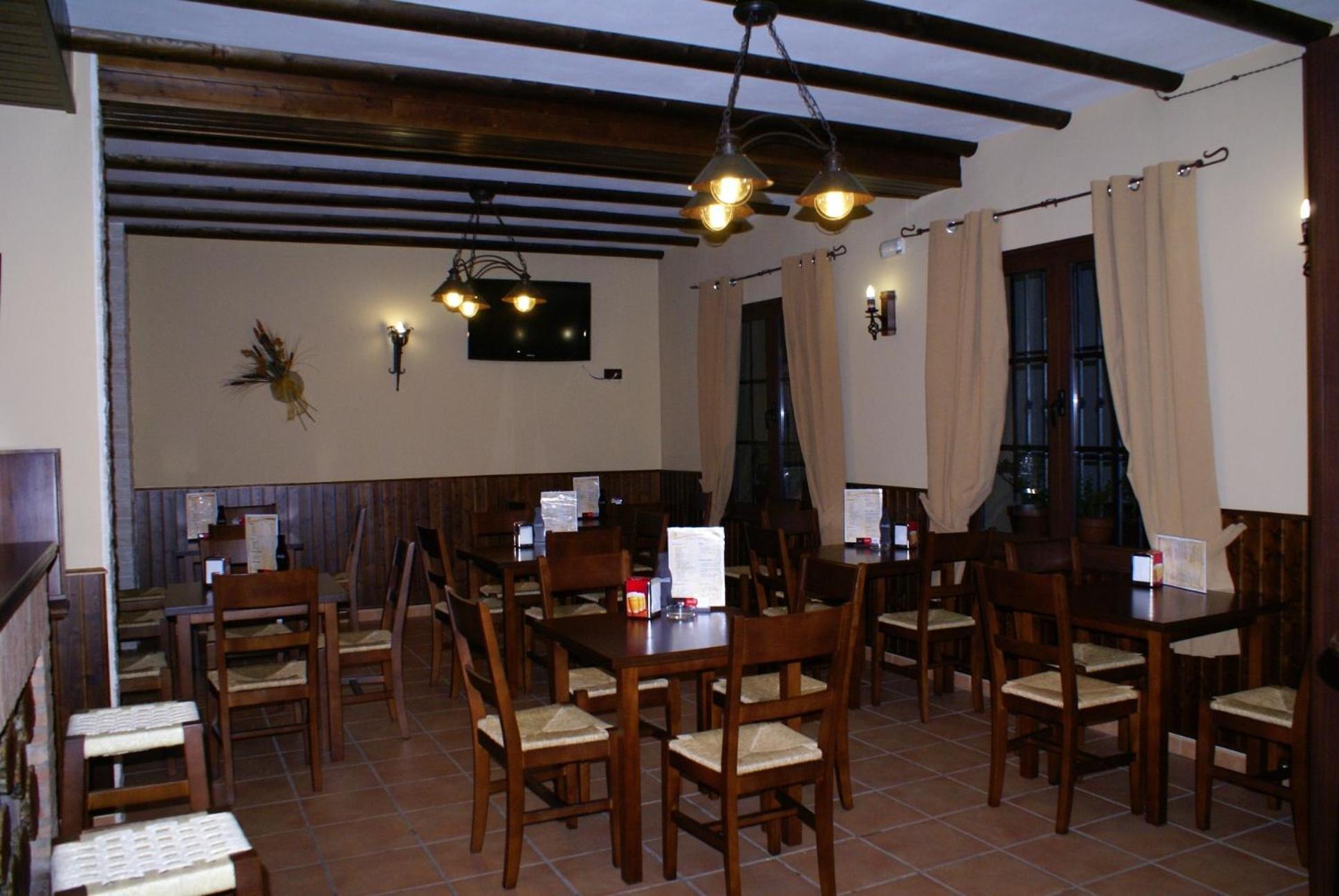 Hotel El Romeral Алмаден де ла Плата Екстериор снимка