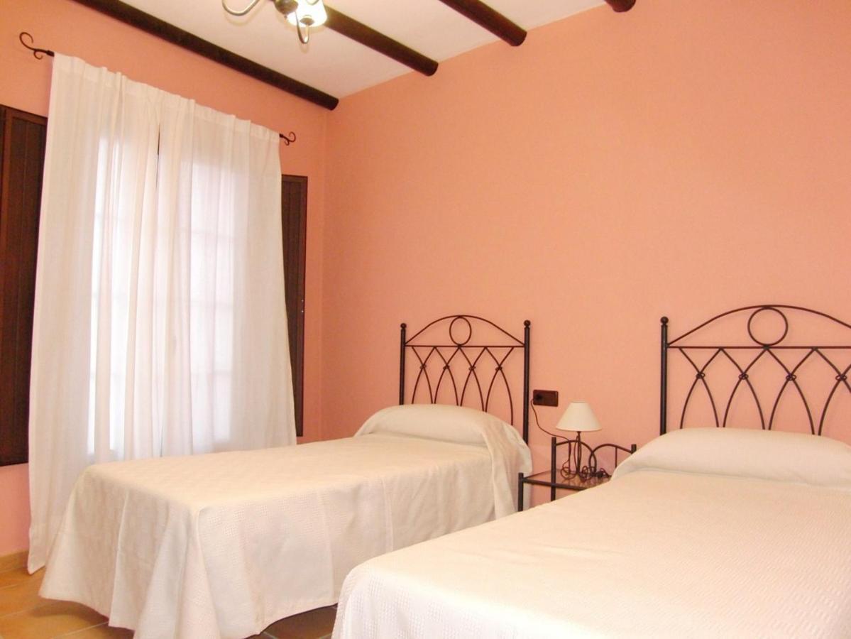 Hotel El Romeral Алмаден де ла Плата Стая снимка