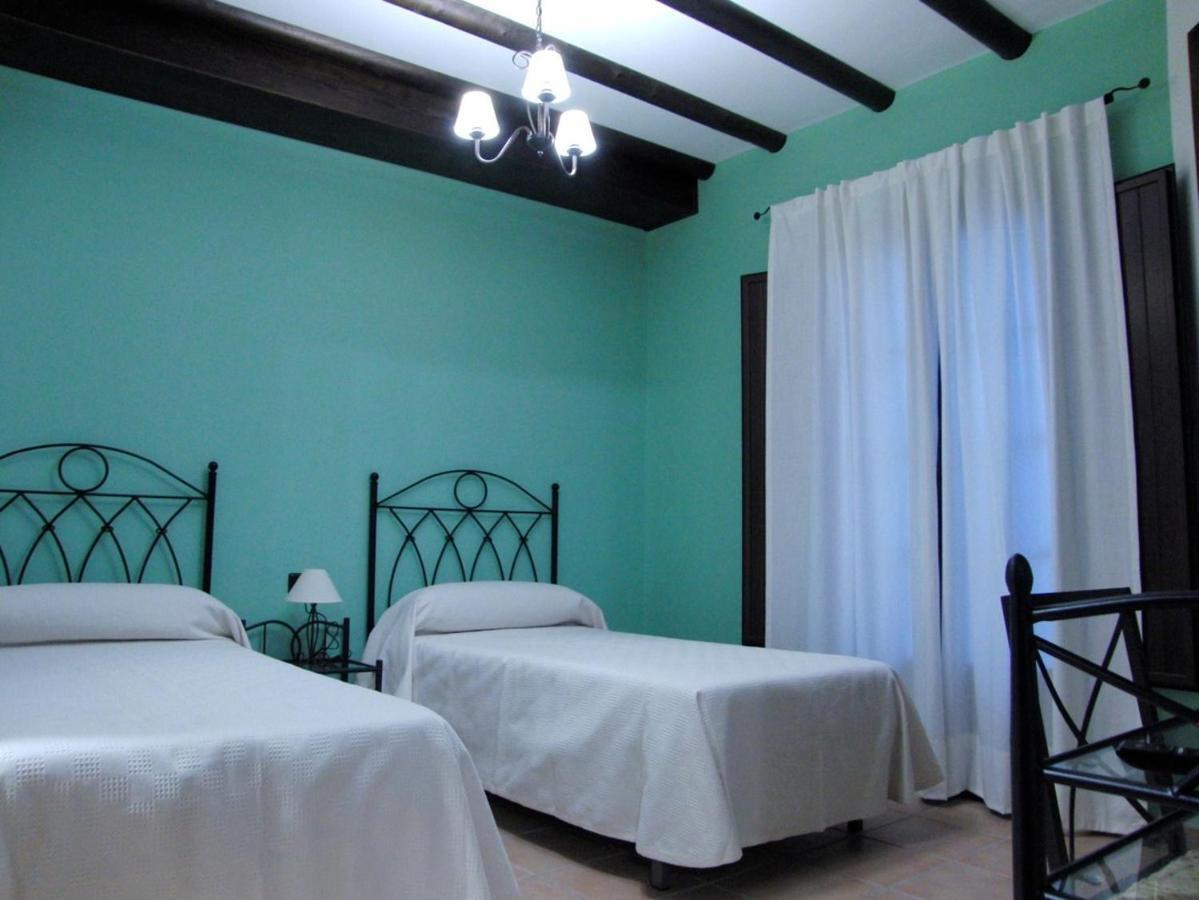 Hotel El Romeral Алмаден де ла Плата Стая снимка